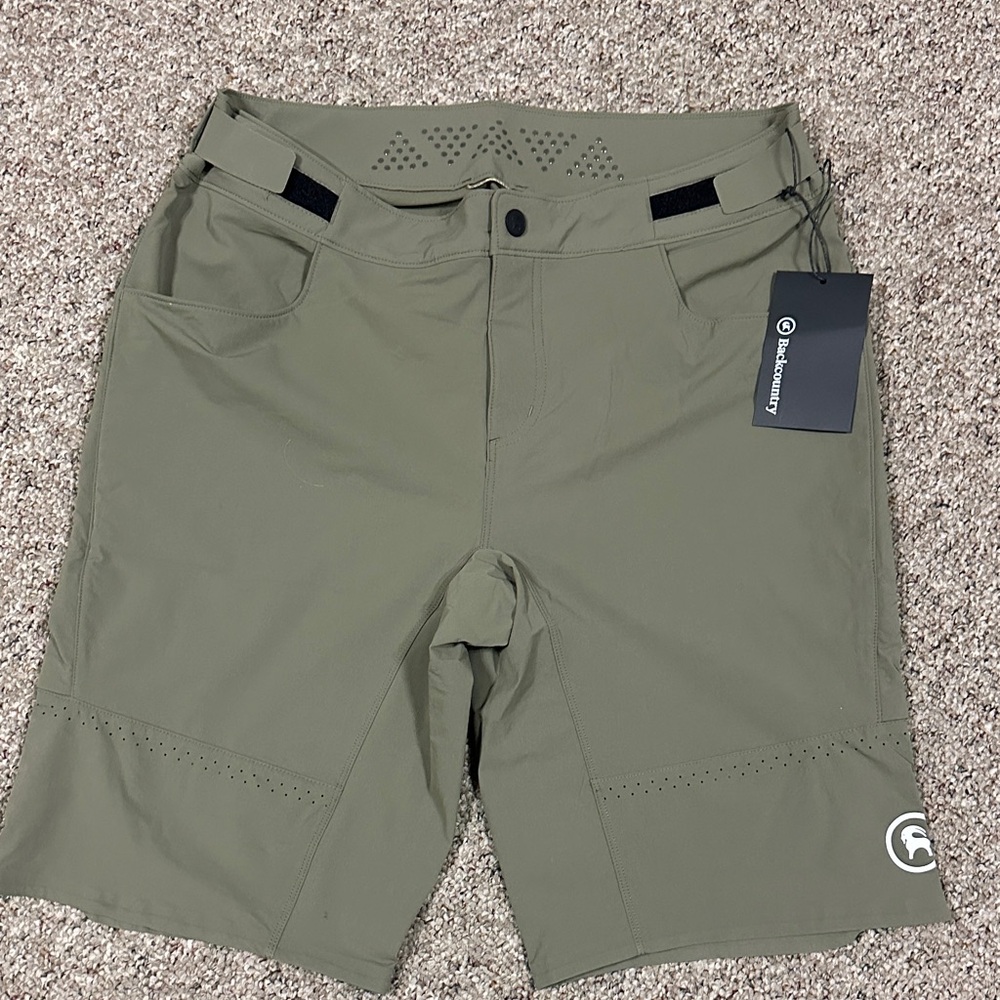 Black Canyon Olive Women's Bike Shorts